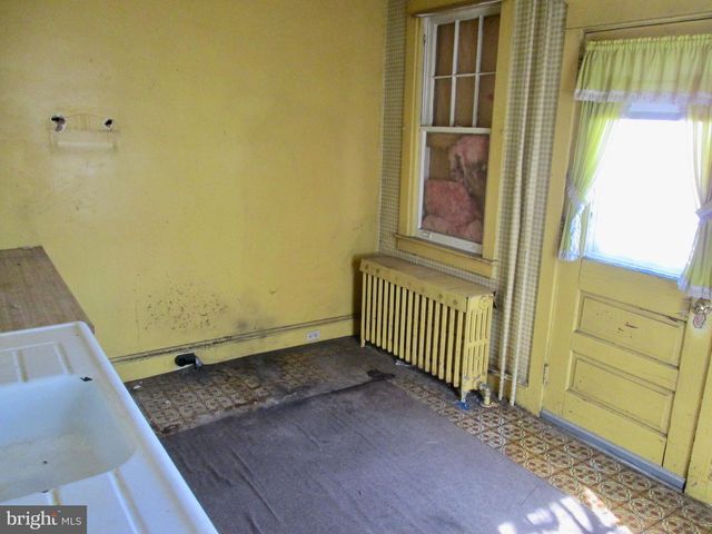 431 RAYMOND ST, Reading, PA 19605