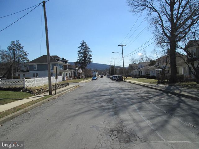 431 RAYMOND ST, Reading, PA 19605