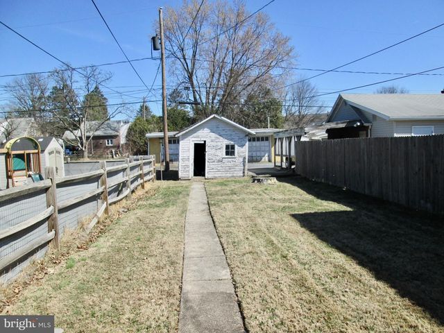 431 RAYMOND ST, Reading, PA 19605