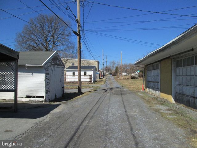 431 RAYMOND ST, Reading, PA 19605