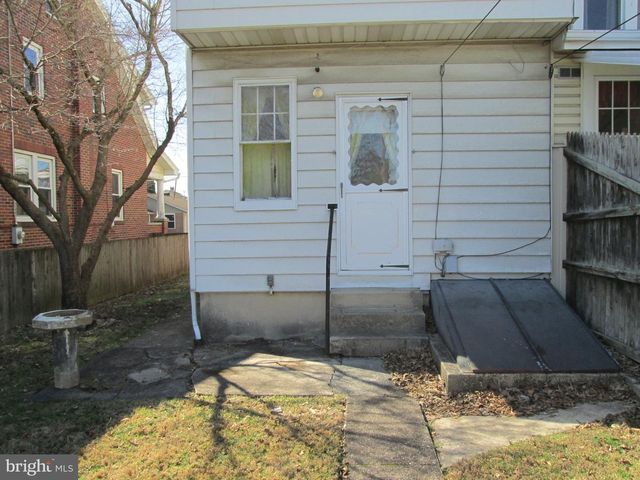 431 RAYMOND ST, Reading, PA 19605