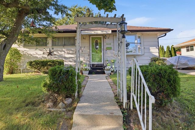 3688 E Klieforth AVENUE, Cudahy, WI 53110