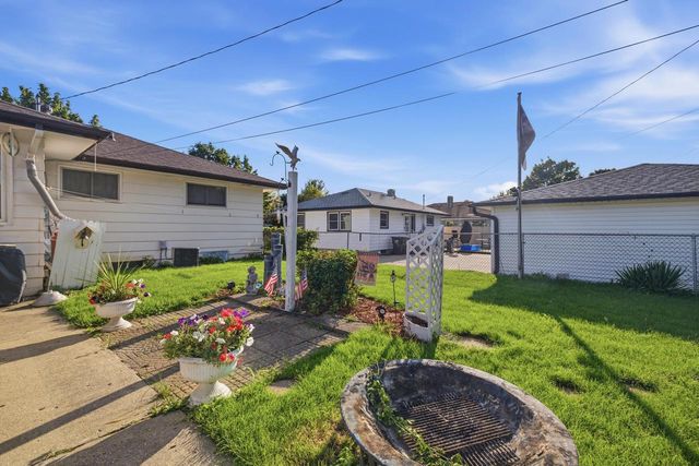3688 E Klieforth AVENUE, Cudahy, WI 53110