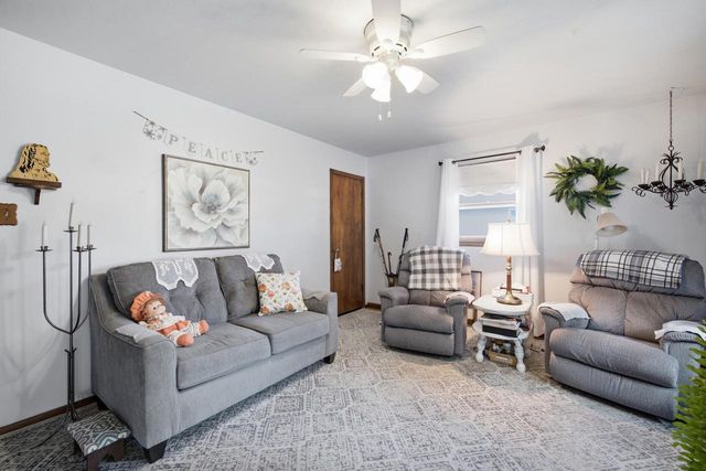 3688 E Klieforth AVENUE, Cudahy, WI 53110