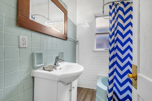 4847 Homerlee Avenue, East Chicago, IN 46312