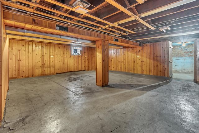 4847 Homerlee Avenue, East Chicago, IN 46312