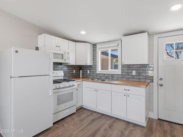 730 N DELAWARE Street, Chandler, AZ 85225