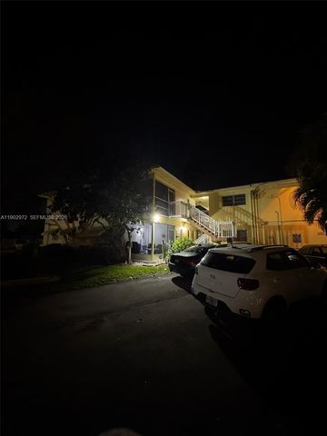 1501 Arthur Street 1, Hollywood, FL 33020
