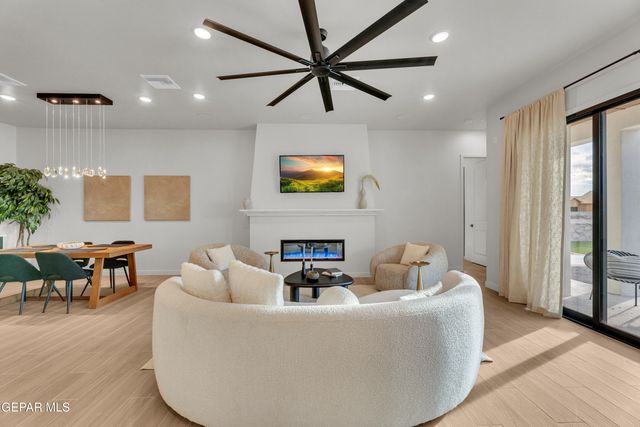 241 Mar Vista Place, El Paso, TX 79928