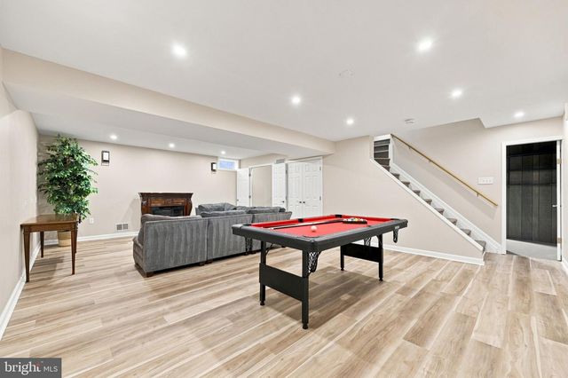 1500 ARBOR VIEW RD, Silver Spring, MD 20902