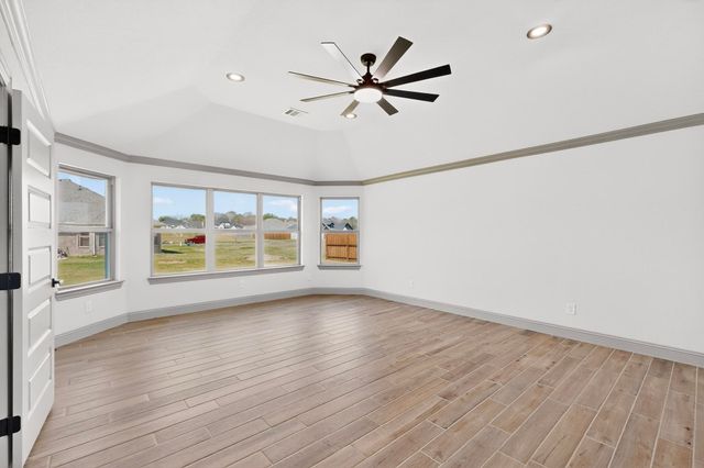 906 Maxine Drive, Athens, TX 75751
