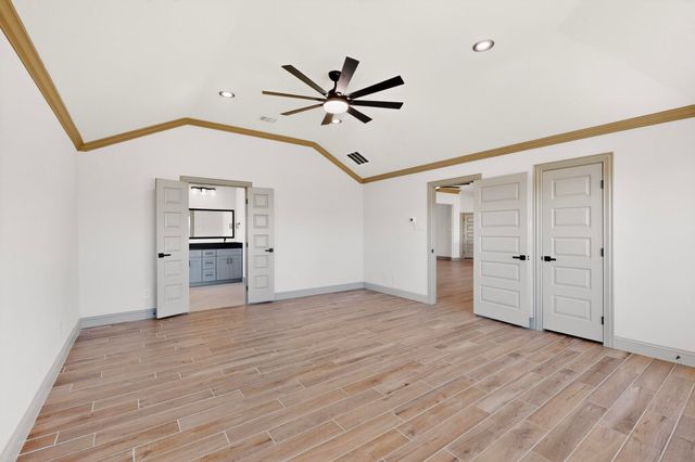 906 Maxine Drive, Athens, TX 75751