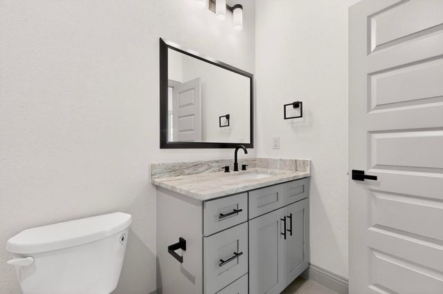 906 Maxine Drive, Athens, TX 75751