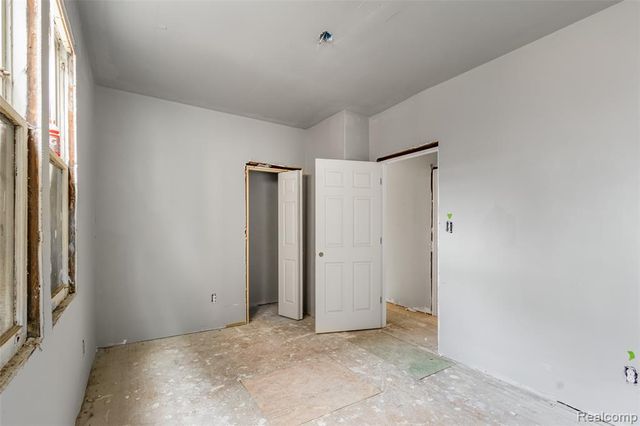 2980 Baldwin Street, Detroit, MI 48214