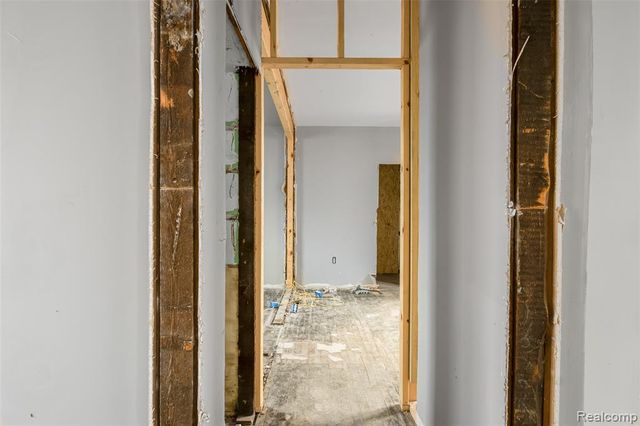 2980 Baldwin Street, Detroit, MI 48214