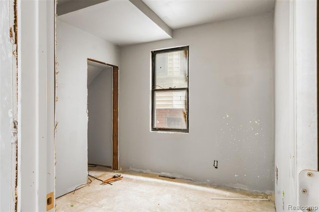 2980 Baldwin Street, Detroit, MI 48214