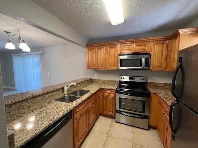 1700 Windorah Way E, West Palm Beach, FL 33411