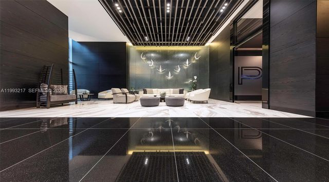 851 NE 1st Ave 205, Miami, FL 33132