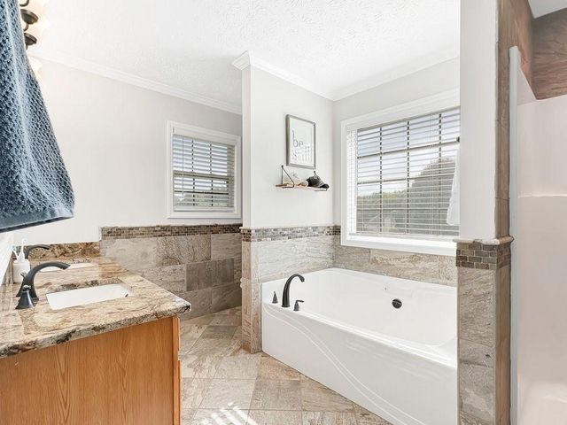 73 Paradise Pointe, Douglasville, GA 30134