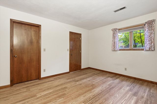 2816 MELODY LN, Columbia, MO 65203