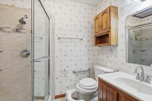 2816 MELODY LN, Columbia, MO 65203