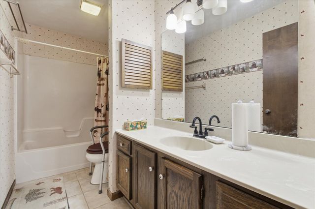 2816 MELODY LN, Columbia, MO 65203