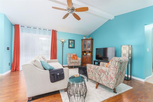 722 Griswold Street 8, Howell, MI 48843