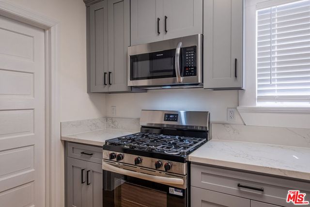 108 N Broadway, Redondo Beach, CA 90277
