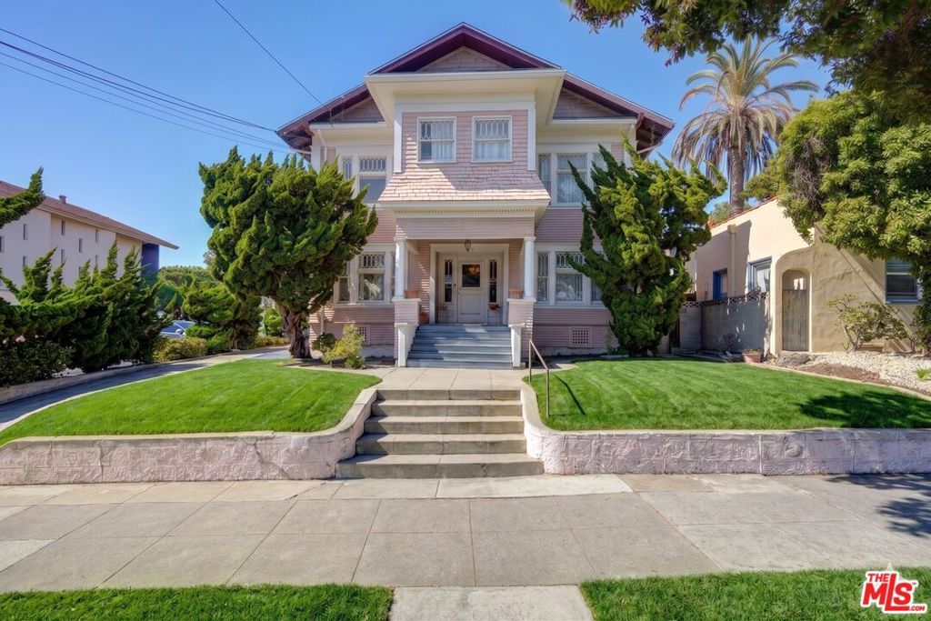 108 N Broadway, Redondo Beach, CA 90277