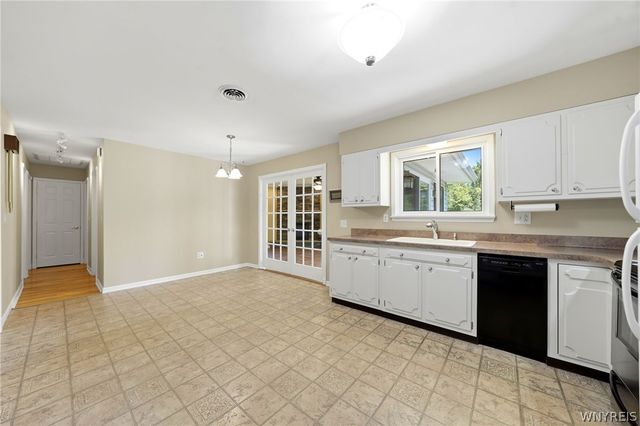 5495 Irish Road, Pendleton, NY 14120