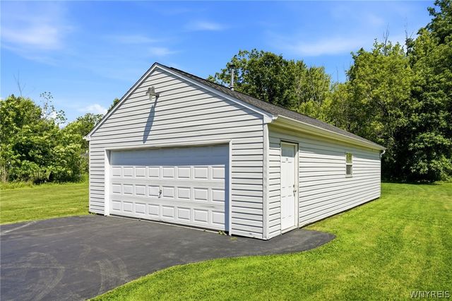 5495 Irish Road, Pendleton, NY 14120