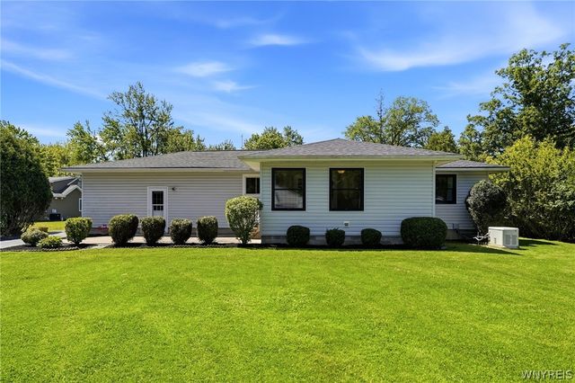 5495 Irish Road, Pendleton, NY 14120