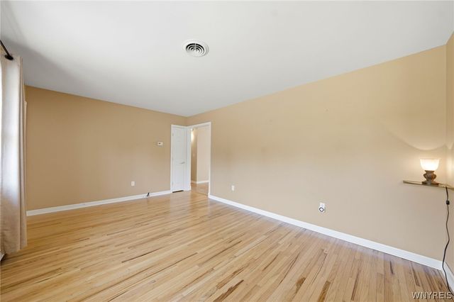 5495 Irish Road, Pendleton, NY 14120