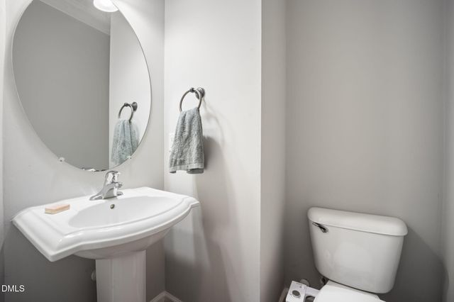 8823 Orchard Grove Way, Raleigh, NC 27612