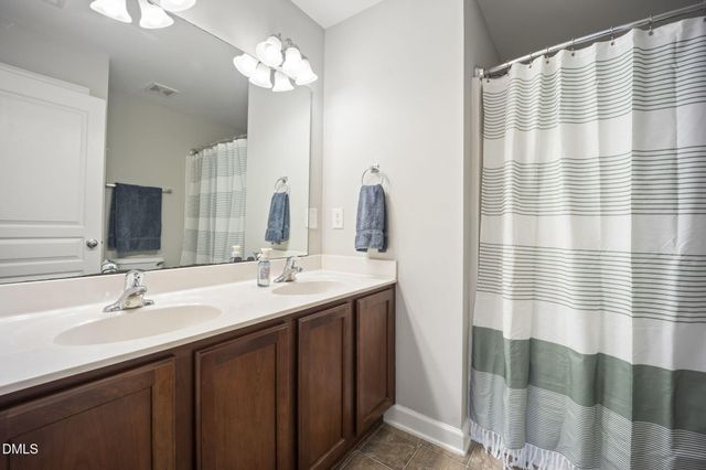 8823 Orchard Grove Way, Raleigh, NC 27612