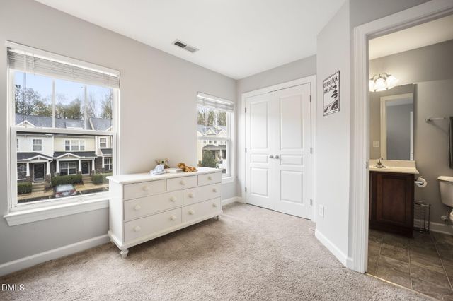 8823 Orchard Grove Way, Raleigh, NC 27612