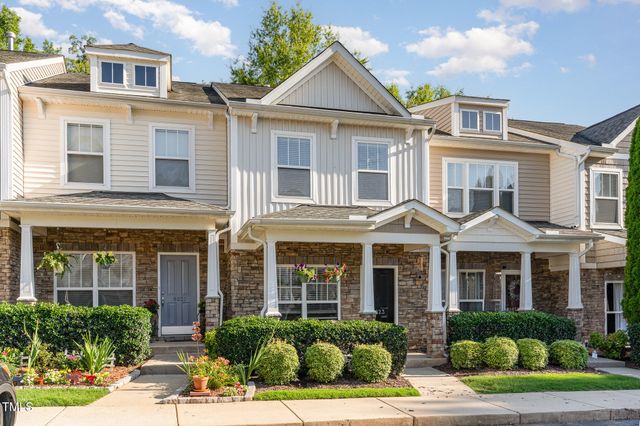 8823 Orchard Grove Way, Raleigh, NC 27612