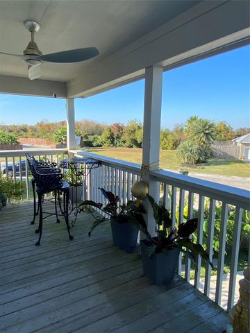 246 Debbie Lane, San Leon, TX 77539