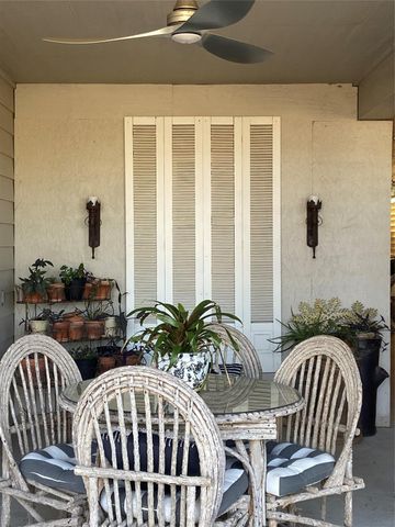 246 Debbie Lane, San Leon, TX 77539