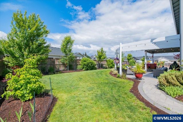 6222 NE Meander St, Albany, OR 97321