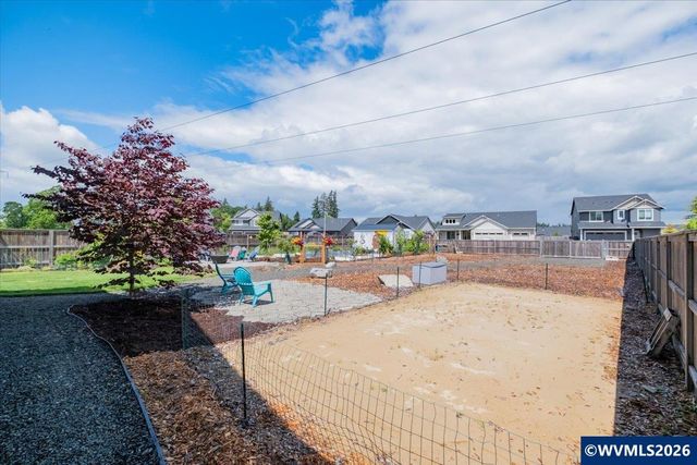 6222 NE Meander St, Albany, OR 97321