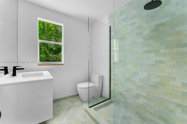 5812 Alton Road, Miami Beach, FL 33140