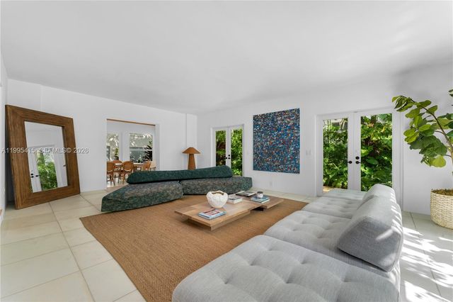 5812 Alton Road, Miami Beach, FL 33140