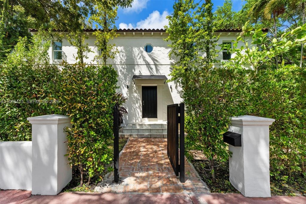 5812 Alton Road, Miami Beach, FL 33140