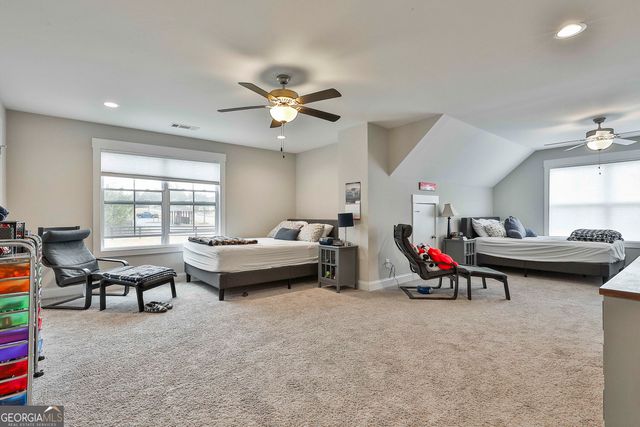 153 N Cove Drive, Newnan, GA 30263