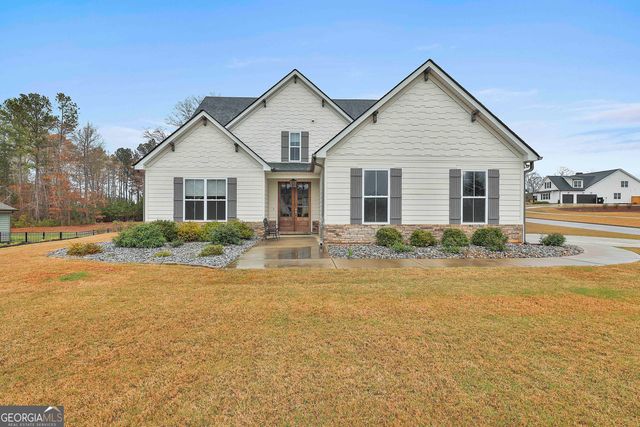 153 N Cove Drive, Newnan, GA 30263