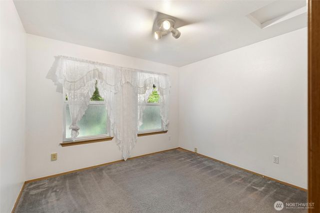 10615 135th Avenue NW, Gig Harbor, WA 98329