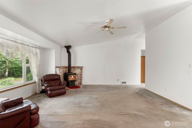 10615 135th Avenue NW, Gig Harbor, WA 98329