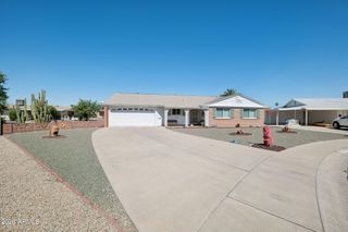 10032 W TARRYTOWN Avenue, Sun City, AZ 85351