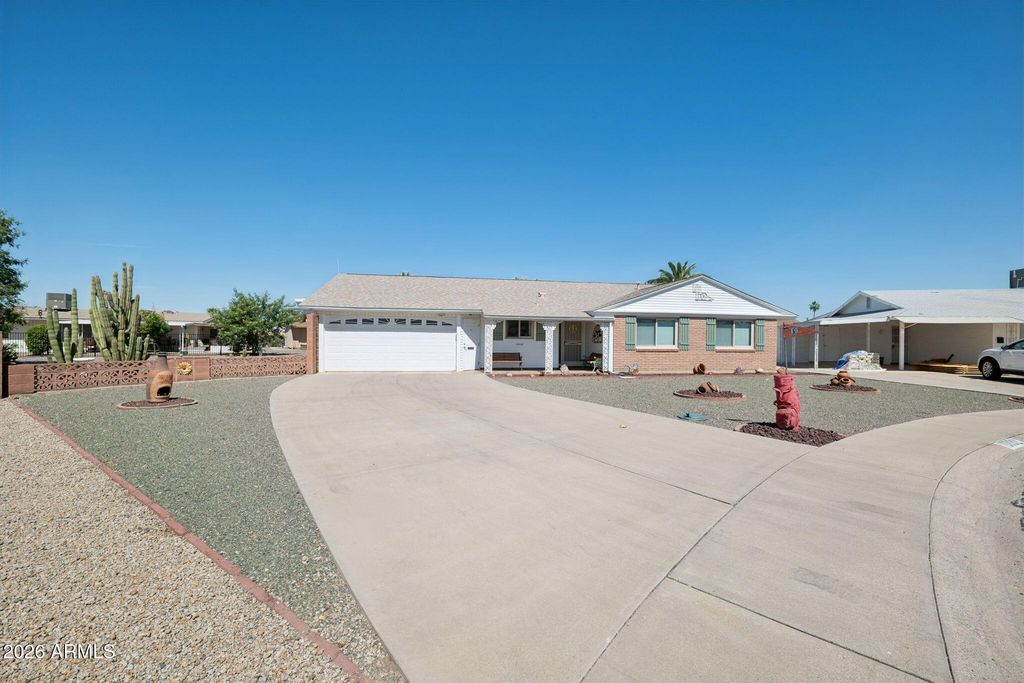 10032 W TARRYTOWN Avenue, Sun City, AZ 85351
